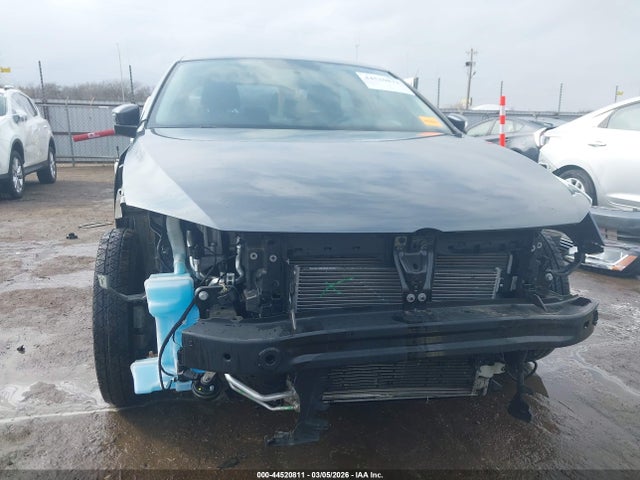 44520811 :رقم المزاد ، 3VW2B7AJ3HM272650 vin ، 2017 Volkswagen Jetta 1.4t S مزاد بيع