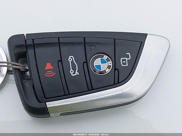 3MW5R1J00M8B80024 BMW 330I
