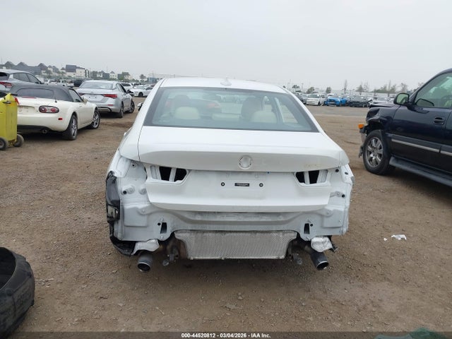 3MW5R1J00M8B80024 BMW 330I