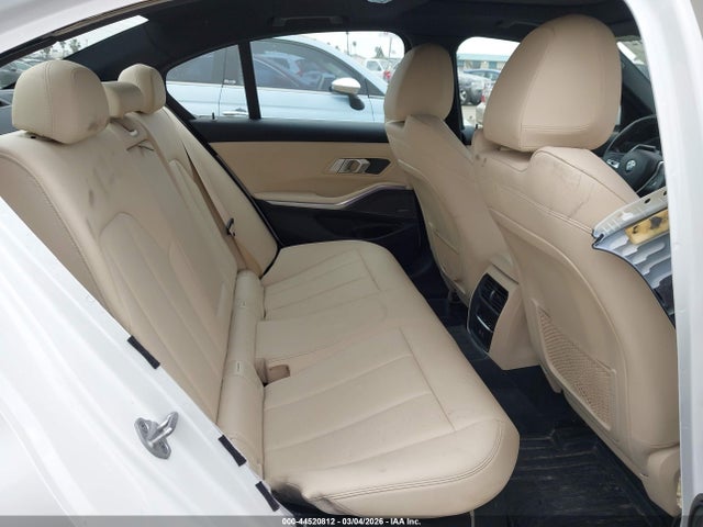 3MW5R1J00M8B80024 BMW 330I