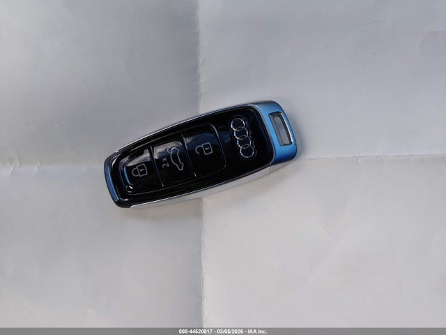 WA1VAAGE3KB008377 Audi E-tron Premium Plus