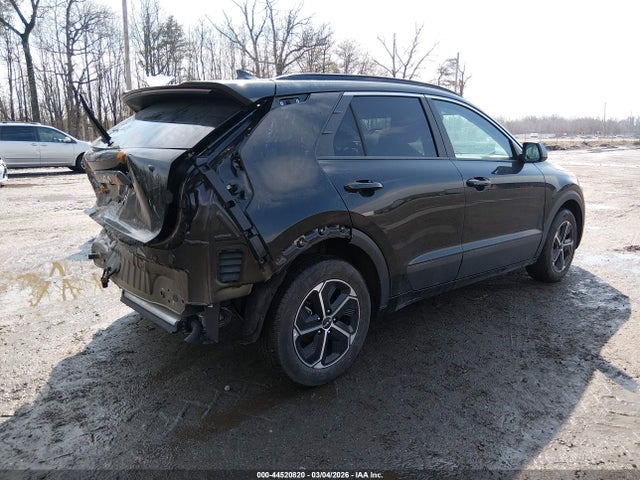 44520820 :رقم المزاد ، KNDCP3LE2S5263050 vin ، 2025 Kia Niro Lx مزاد بيع