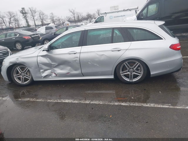 44520836 :رقم المزاد ، WDDZH6GB8HA151948 vin ، 2017 Mercedes-benz E 400 4matic مزاد بيع