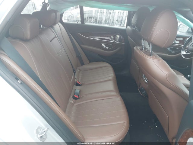 44520836 :رقم المزاد ، WDDZH6GB8HA151948 vin ، 2017 Mercedes-benz E 400 4matic مزاد بيع