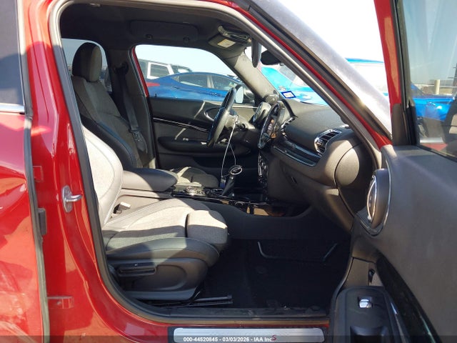 2016 MINI CLUBMAN WMWLN9C52G2E47826 Photo 4