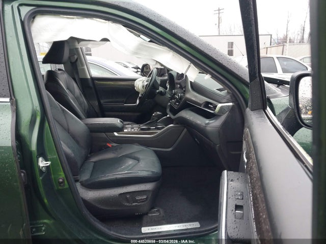 2023 Toyota Highlander Hybrid Limited მანქანა იყიდება აუქციონზე, vin: 5TDXBRCH9PS564297, აუქციონის ნომერი: 44520858