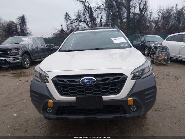 Продажа на аукционе авто 2022 Subaru Outback Wilderness, vin: 4S4BTGUD6N3197344, номер лота: 44520881