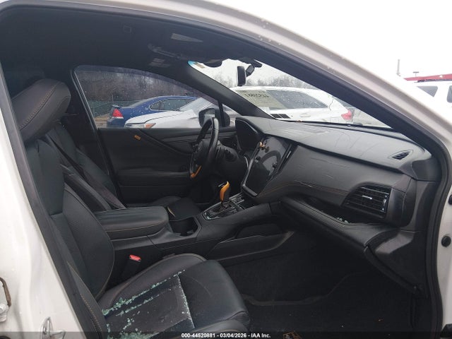 Продажа на аукционе авто 2022 Subaru Outback Wilderness, vin: 4S4BTGUD6N3197344, номер лота: 44520881