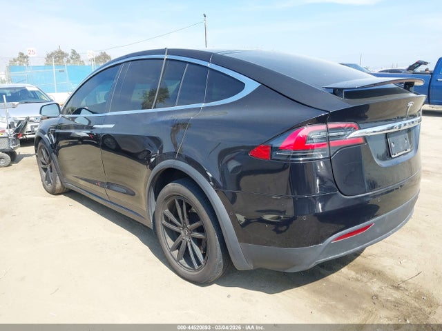 44520893 :رقم المزاد ، 5YJXCDE29GF026583 vin ، 2016 Tesla Model X 60d/70d/75d/90d مزاد بيع