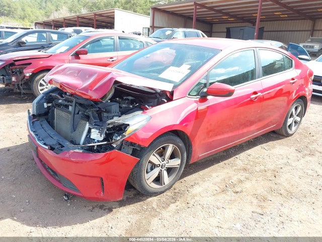 2018 Kia Forte S მანქანა იყიდება აუქციონზე, vin: 3KPFL4A78JE275404, აუქციონის ნომერი: 44520894