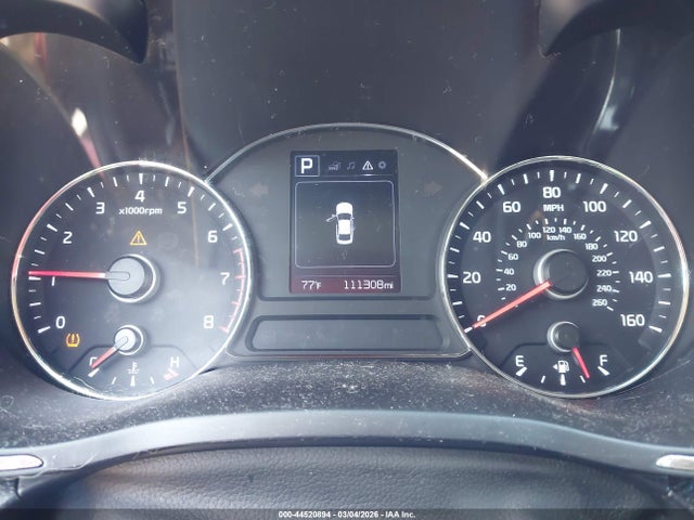 2018 Kia Forte S მანქანა იყიდება აუქციონზე, vin: 3KPFL4A78JE275404, აუქციონის ნომერი: 44520894