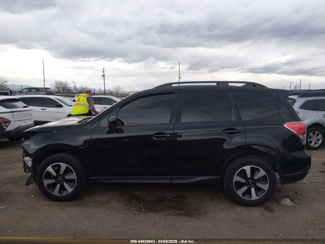 Продажа на аукционе авто 2018 Subaru Forester 2.5i Premium, vin: JF2SJAGC5JH499006, номер лота: 44520943