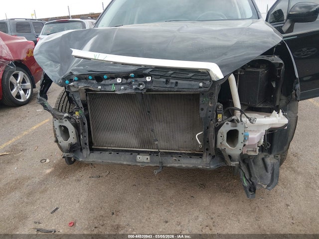 Продажа на аукционе авто 2018 Subaru Forester 2.5i Premium, vin: JF2SJAGC5JH499006, номер лота: 44520943
