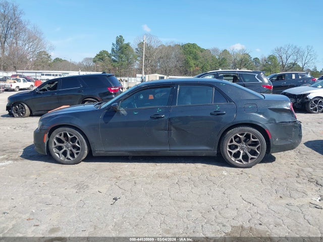 2015 Chrysler 300 300s მანქანა იყიდება აუქციონზე, vin: 2C3CCABG1FH876086, აუქციონის ნომერი: 44520999