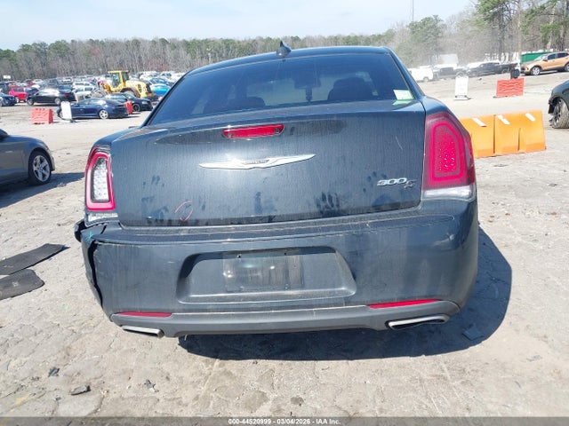 2015 Chrysler 300 300s მანქანა იყიდება აუქციონზე, vin: 2C3CCABG1FH876086, აუქციონის ნომერი: 44520999