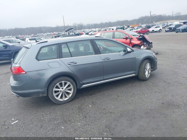 2017 VOLKSWAGEN GOLF ALLTRACK 3VWH17AU3HM523139 Photo 3