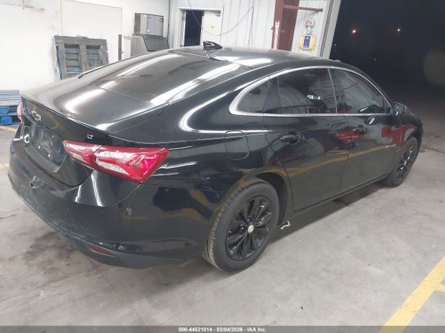 1G1ZD5ST9LF090128 Chevrolet Malibu Fwd Lt