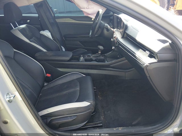 Продаж на аукціоні авто 2025 Kia K5 Gt-line, vin: KNAG64J76S5301343, номер лоту: 44521039