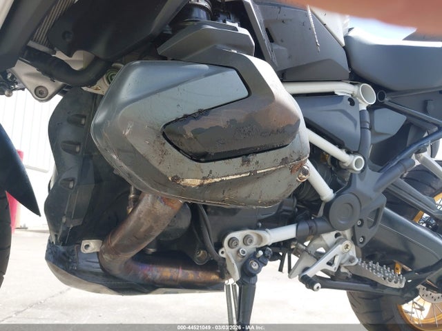 Продажа на аукционе авто 2023 Bmw R 1250 Gs, vin: WB10M0302P6H85547, номер лота: 44521049
