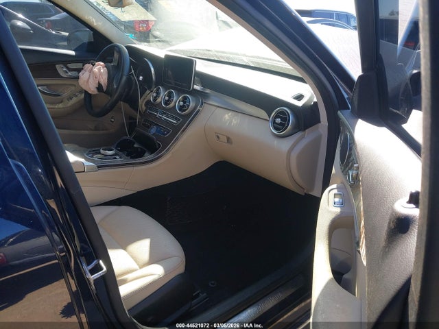 55SWF4JBXJU266420 Mercedes-Benz C 300