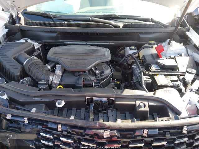 2025 CADILLAC XT5 1GYKNCRS9SZ132408 Photo 9