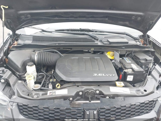 2C4RDGCG8FR580612 Dodge Grand Caravan Sxt