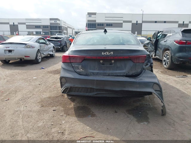 2024 Kia Forte Lx მანქანა იყიდება აუქციონზე, vin: 3KPF24AD4RE754469, აუქციონის ნომერი: 44521127