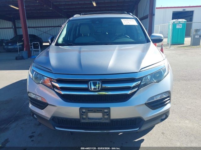 Honda Pilot Touring 2017 5FNYF6H94HB035502 Image 13