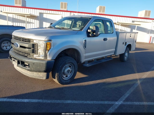 Ford F-250 Xl 2017 1FD7X2B69HEE35729 Image 2