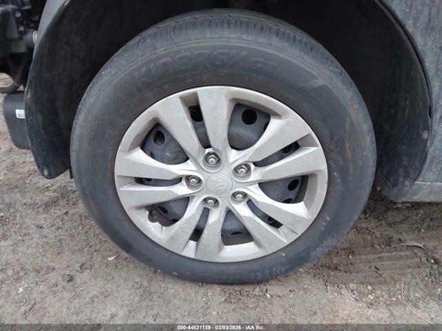 2020 Kia Soul Lx მანქანა იყიდება აუქციონზე, vin: KNDJ23AU9L7708812, აუქციონის ნომერი: 44521139