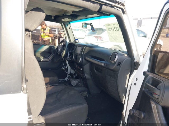 2015 JEEP WRANGLER 1C4AJWAG0FL679226 Photo 4