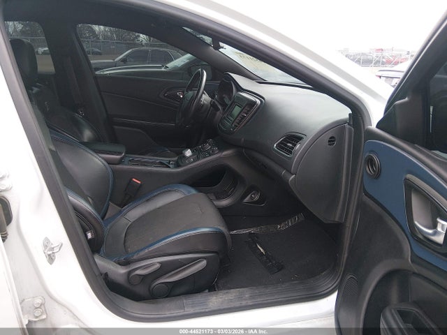 2015 CHRYSLER 200 1C3CCCBB7FN614273 Photo 4
