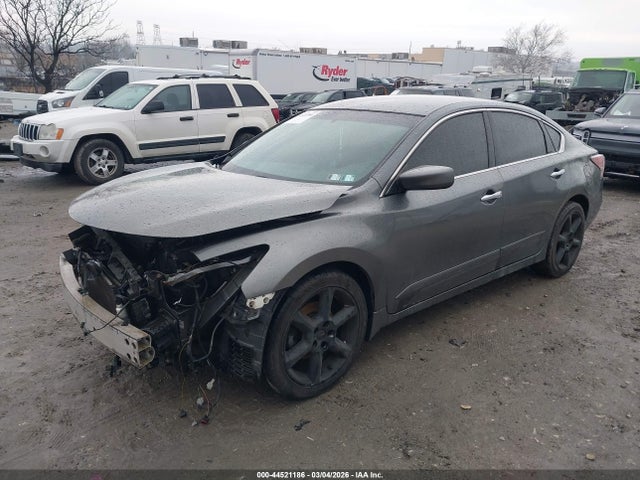 Nissan Altima 2.5 S 2015 1N4AL3AP1FN401857 Image 2