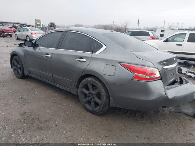 Nissan Altima 2.5 S 2015 1N4AL3AP1FN401857 Image 3