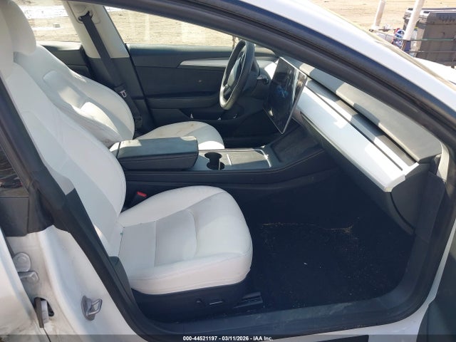Продаж на аукціоні авто 2023 Tesla Model 3 Rear-wheel Drive, vin: 5YJ3E1EA4PF580998, номер лоту: 44521197