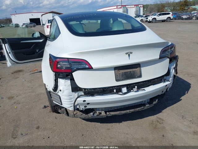 Продаж на аукціоні авто 2023 Tesla Model 3 Rear-wheel Drive, vin: 5YJ3E1EA4PF580998, номер лоту: 44521197