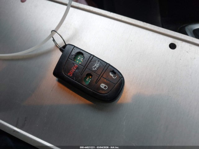 Продажа на аукционе авто 2016 Chrysler 300 Limited, vin: 2C3CCAAG3GH358175, номер лота: 44521221