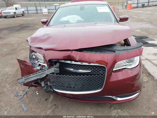 Продажа на аукционе авто 2016 Chrysler 300 Limited, vin: 2C3CCAAG3GH358175, номер лота: 44521221