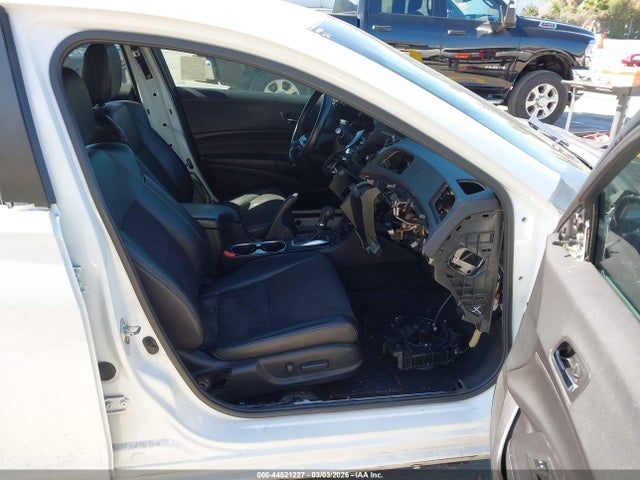 Aukcja sprzedaży 2016 Acura Ilx Premium   A-spec Packages/technology Plus   A-spec Packages, vin: 19UDE2F8XGA003327, numer aukcji: 44521227