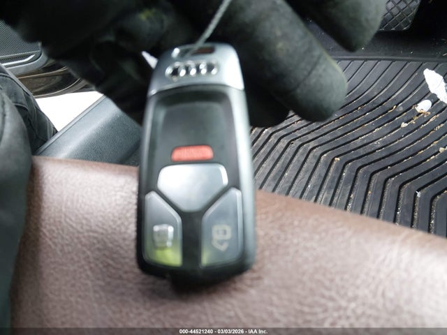 2019 AUDI A4 WAUGMAF46KN008206 Photo 10