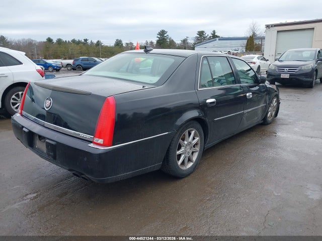 2010 CADILLAC DTS 1G6KD5EY1AU128026 Photo 3