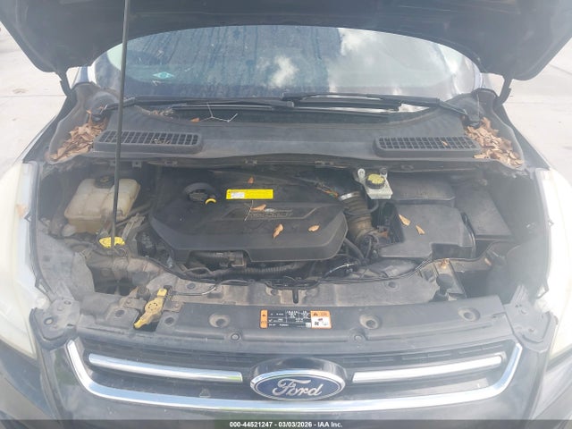 1FMCU0JXXFUC88118 Ford Escape Titanium