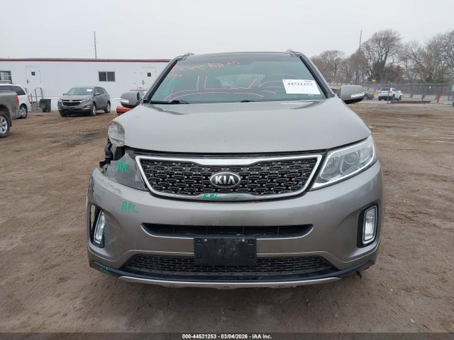 5XYKWDA78FG628434 KIA Sorento Limited V6