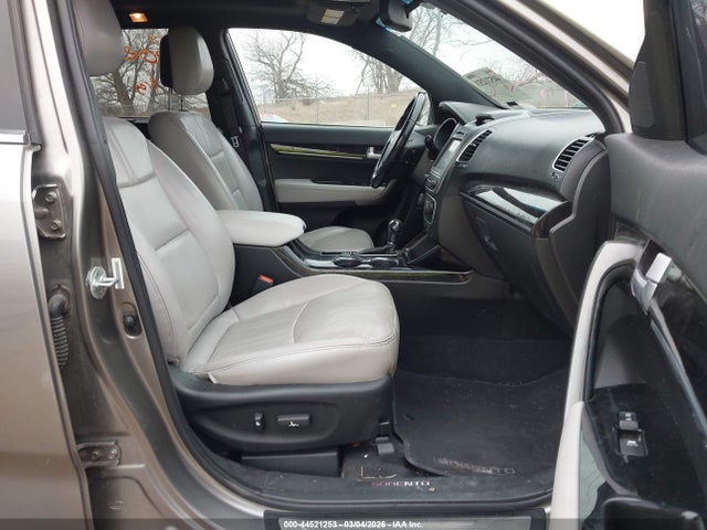 KIA Sorento Limited V6 2015 5XYKWDA78FG628434 Image 5