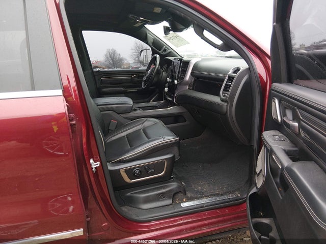 44521266 :رقم المزاد ، 1C6SRFHT8KN856952 vin ، 2019 Ram 1500 Limited مزاد بيع