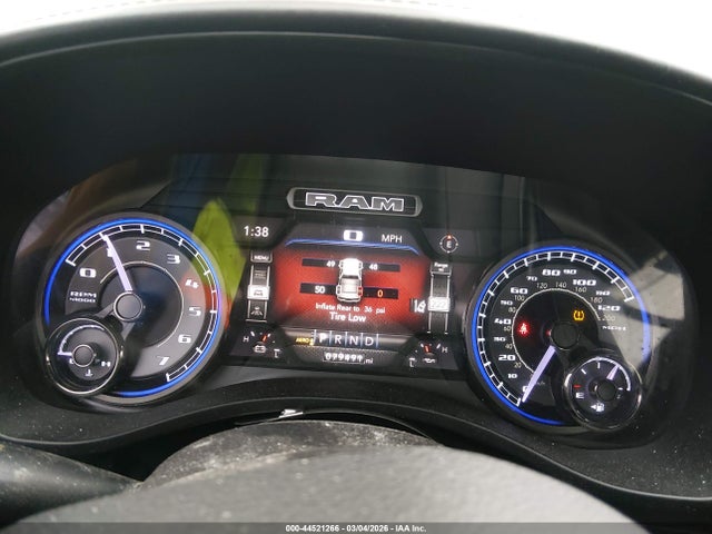44521266 :رقم المزاد ، 1C6SRFHT8KN856952 vin ، 2019 Ram 1500 Limited مزاد بيع