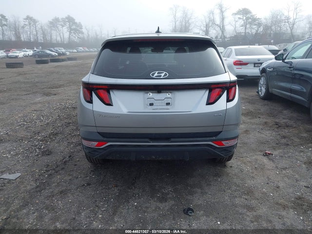 44521307 :رقم المزاد ، 5NMJACAE1NH054301 vin ، 2022 Hyundai Tucson Se مزاد بيع