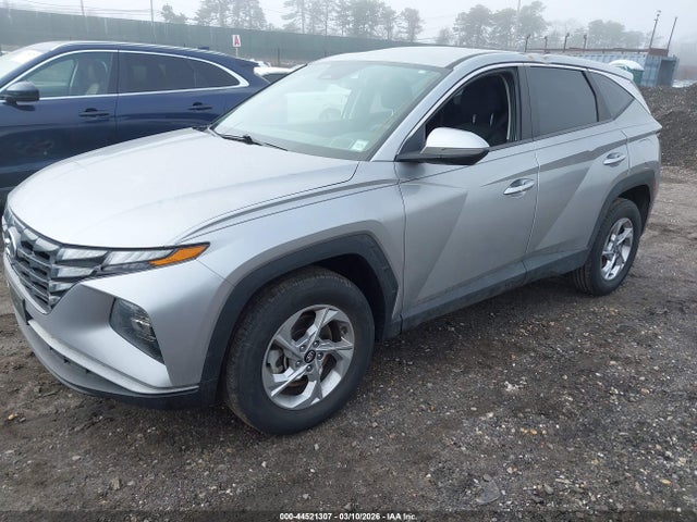 44521307 :رقم المزاد ، 5NMJACAE1NH054301 vin ، 2022 Hyundai Tucson Se مزاد بيع