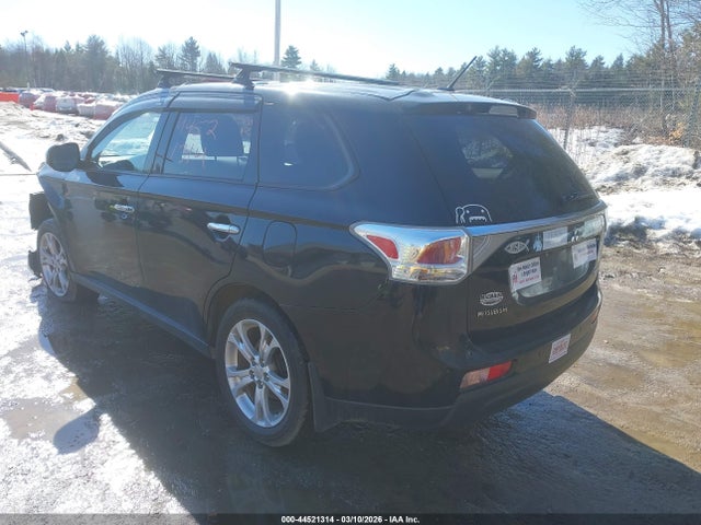 2014 MITSUBISHI OUTLANDER JA4AZ3A36EZ003891 Photo 2