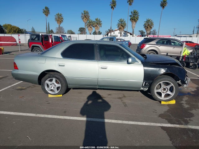 Продажа на аукционе авто 1999 Lexus Ls 400, vin: JT8BH28FXX0148123, номер лота: 44521306